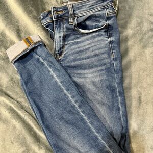 American eagle women’s skinny Jeans